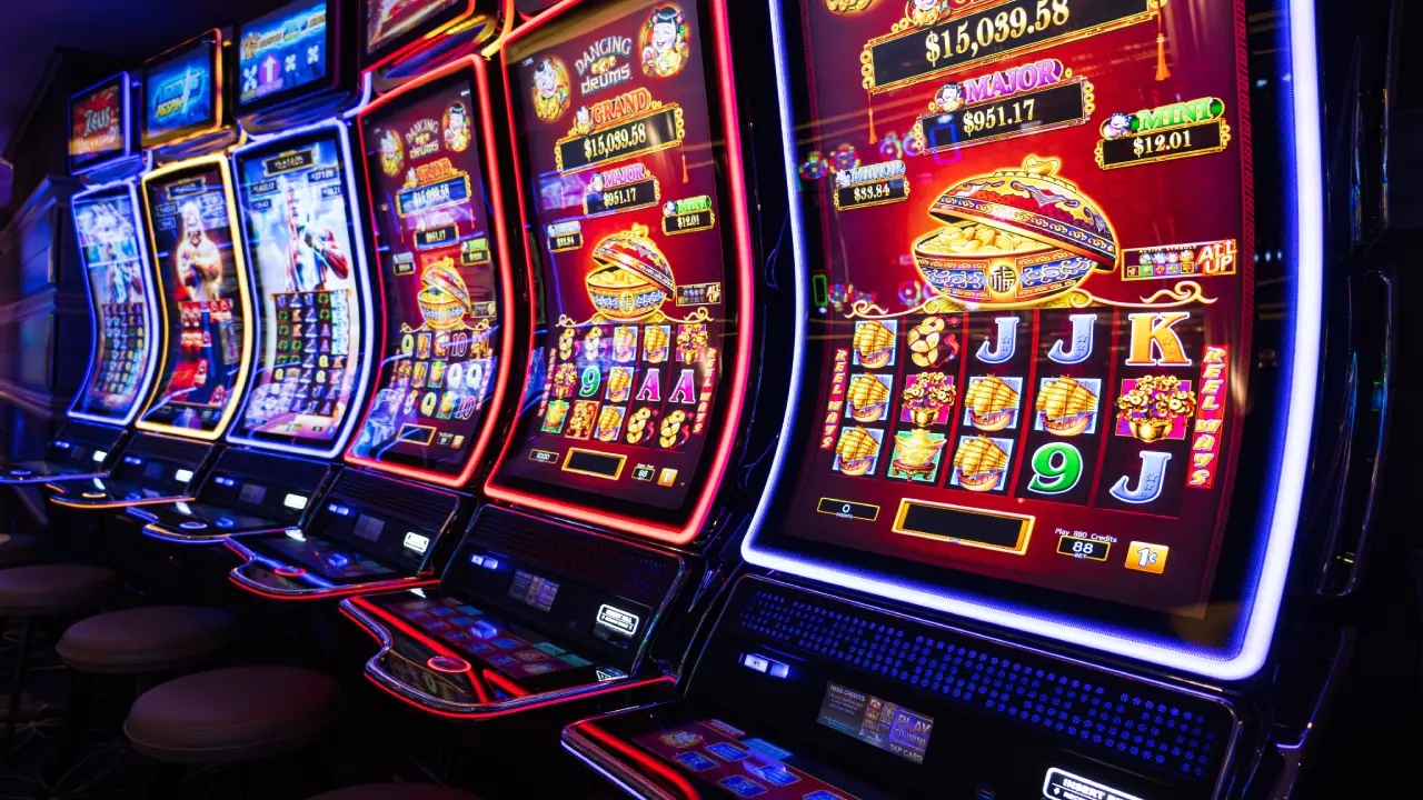 Why Slot Machines Are So Popular Worldwide
